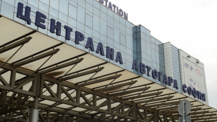 Спряха автобусите за Бургас и Варна!