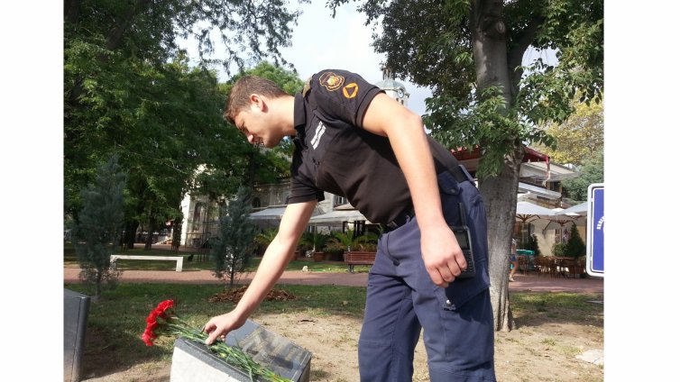 Огнеборците във Варна почетоха генерал и бивш кмет