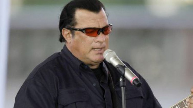 Стивън Сегал вече е с руско гражданство