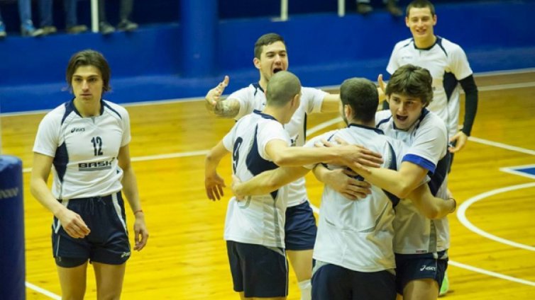 &ldquo;Баските&rdquo; в полуфинален спор с лидера във Висшата лига