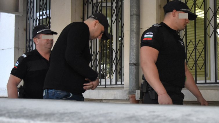 Оставиха за постоянно в ареста шофьора, блъснал и убил Мартин Чикалов