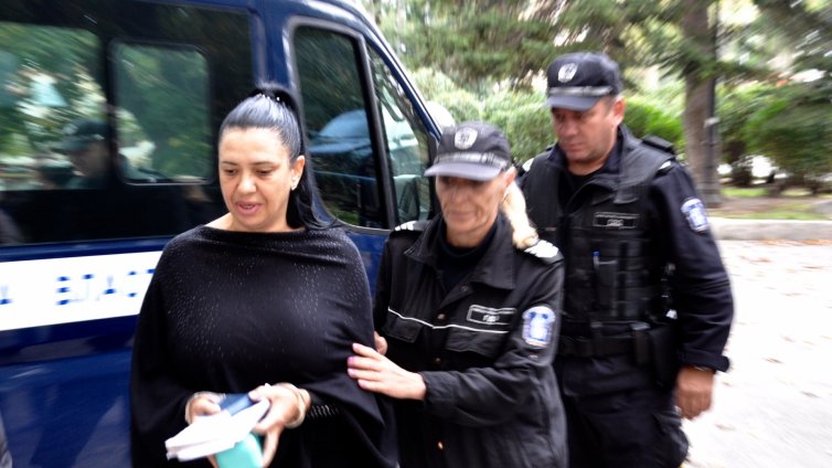 Гледат делото на Анита Мейзер във Варна