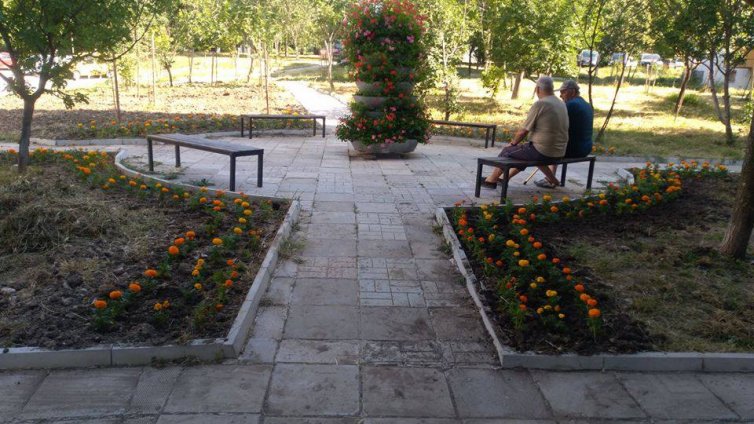 Организират конкурс за най-красива градинка в Район „Вл. Варненчик”