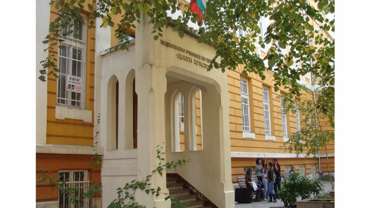 Двама млади пианисти от Варна спечелиха престижни награди