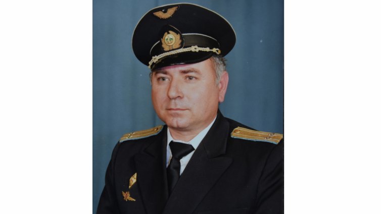 Подпол. инж. Ангел Ангелов: Едновременно съм в двете стихии, морето и небето