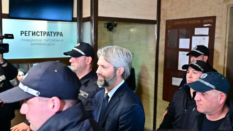 Дарители събраха парите за гаранцията на Коцев