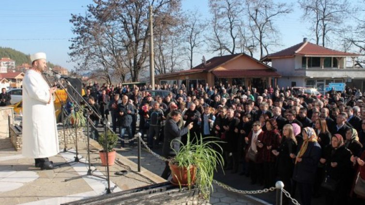 Възпоменателен митинг в село Могиляне в памет на жертвите на "Възродителния процес"