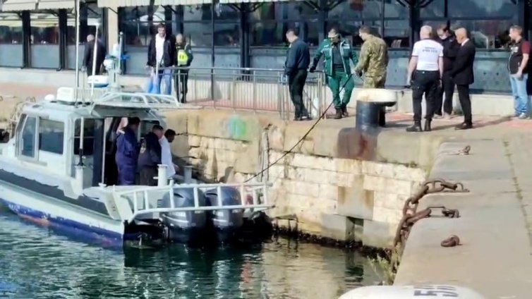 Състоянието на пострадалия моряк от Индия е много тежко, има 45 процента изгаряния