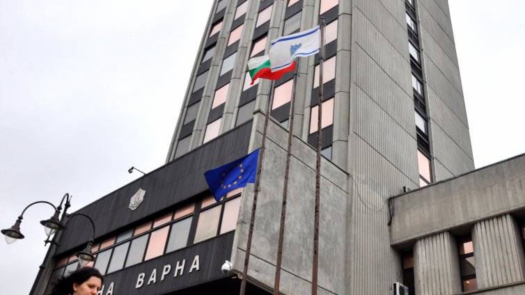И Варна почете жертвите от Брюксел