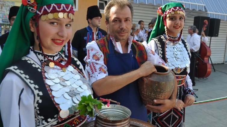 Откриха Улицата на занаятите във Варна