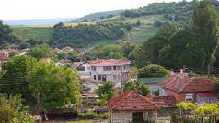 Пандемията върна хората на село