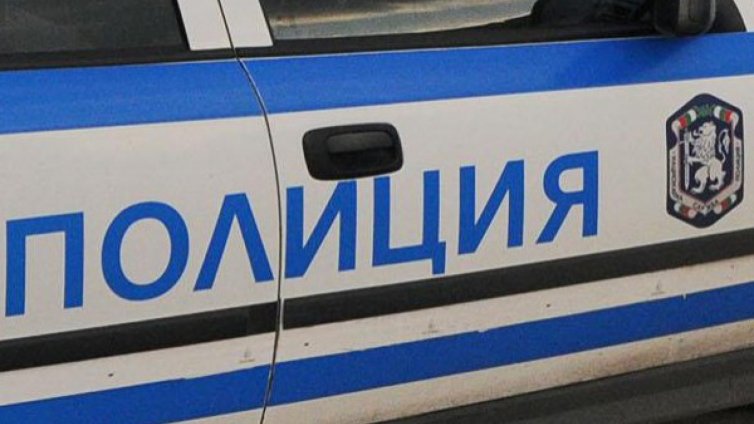 Обраха бус на спедиторска фирма