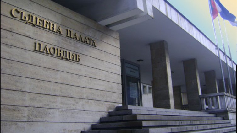 В ареста остава докторката, източвала здравната каса в Пловдив