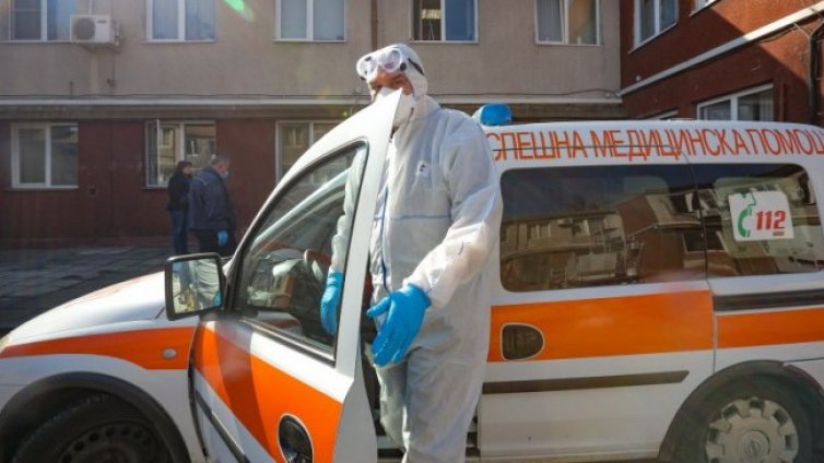 МЗ: Сайтове лъжат! Държавата има пари за първа линия