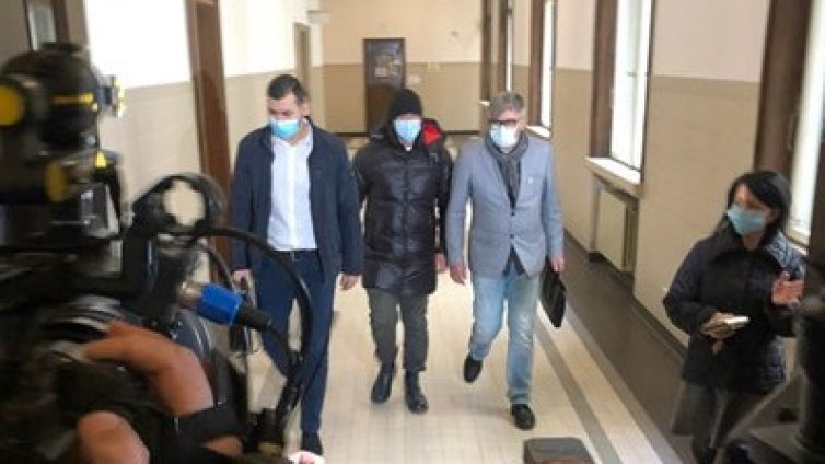 Токев – шеф и то какъв? На засукани затворнически блюда – чак до есента