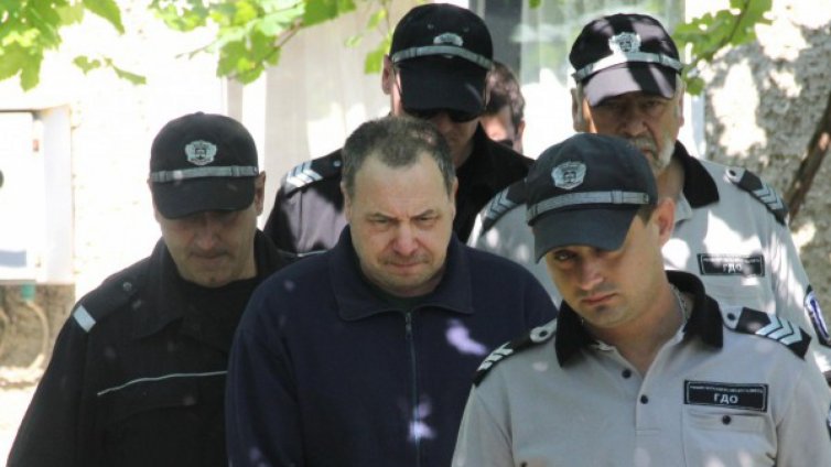 11 деца стават свидетели срещу стрелеца от Лясковец