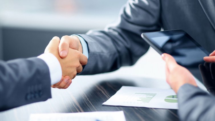 Аутсорсингът: 50 хил. българи със заплати над 2 бона 