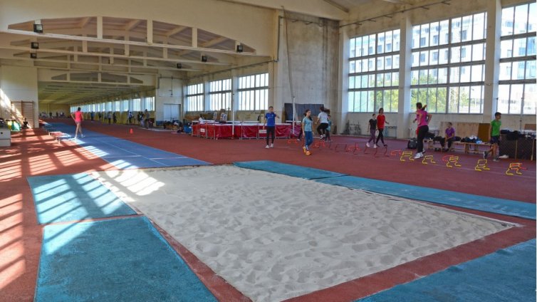 Община Варна стартира проекти за ремонт на  СК „Локомотив“ и НЧ „Христо Ботев 1928