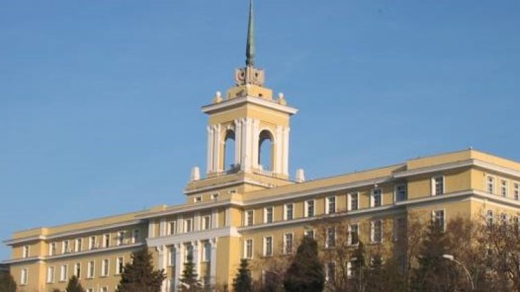 В Морското училище учат студенти как да се справят с конфликти