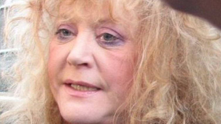 Руски медии "погребаха" Алла Пугачова