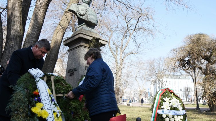 Отдадоха почит на руските дипломати във Варна
