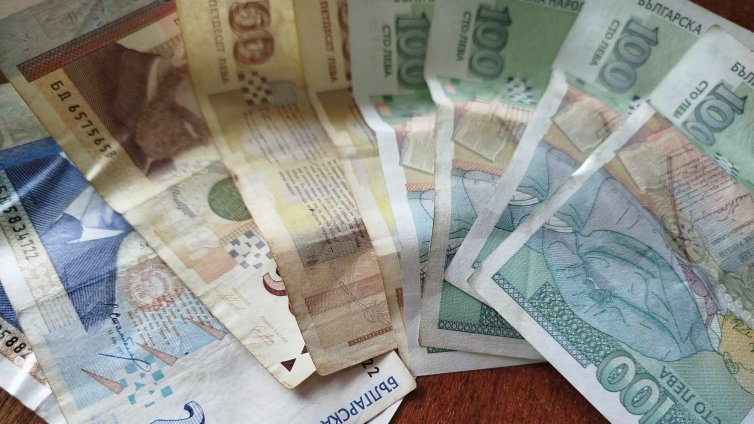 92.52% от левовите банкноти и монети вече са изтеглени