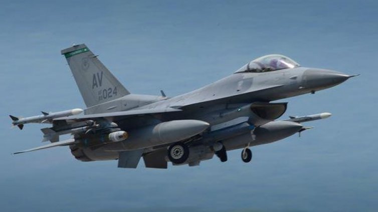 САЩ смятат: Изтребителите F-16 &ndash; идеални за българската армия!