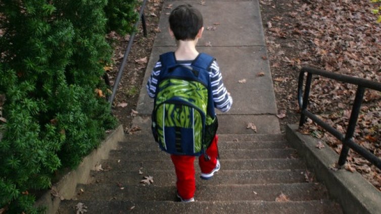 Важно за родителите! Децата само с декларация на забавачка от утре