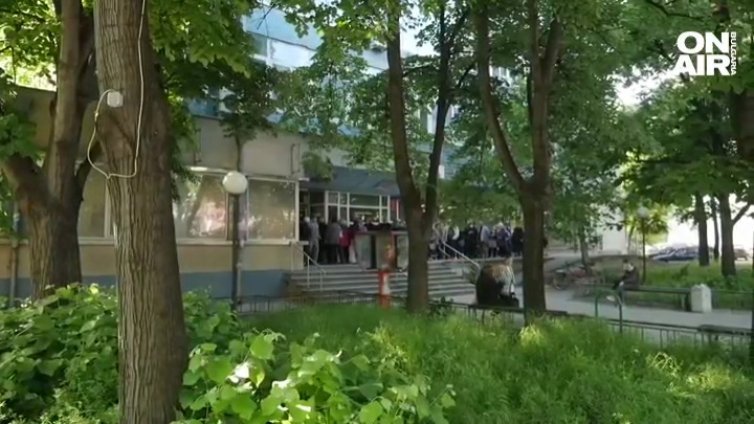 Гавра! Възрастни останаха без пенсии, не фигурират в списъците