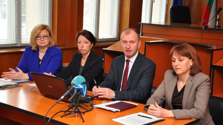 СРС-тата не стават за пред съда