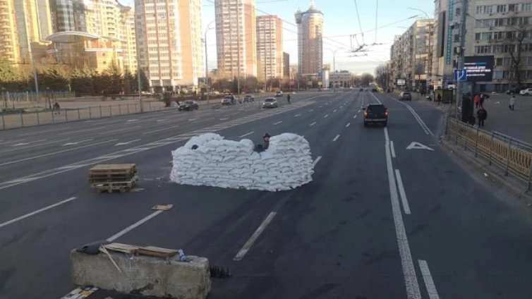 ЕС ще върне дипломатическото си представителство в Киев