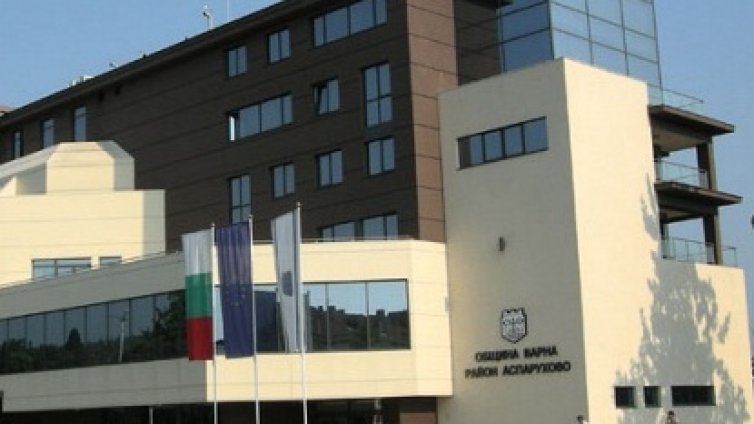 Събират помощи за пострадалите в районното кметство в "Аспарухово"