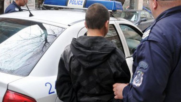 Спипаха млад варненец да краде в Шумен