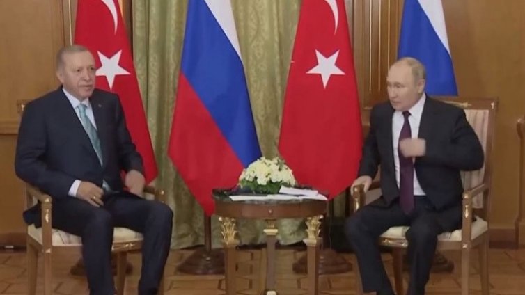 Путин и Ердоган се срещнаха в Сочи