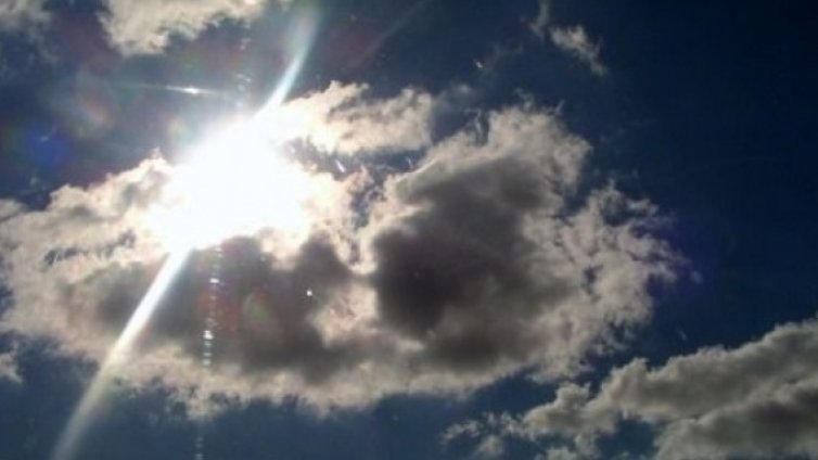 Слънце и... гръмотевици