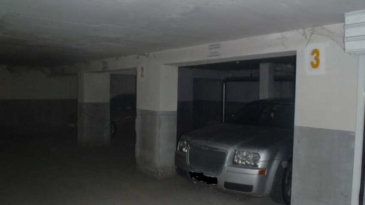 Твърде солено: Бизнесмен плати почти $1 млн. за едно паркомясто