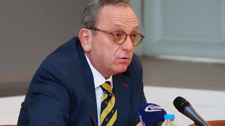 Българският млад  човек не работи и не желае да работи, той е социален паразит