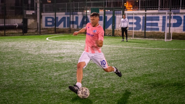 Куп голове на рестарта в АМФЛ-Варна