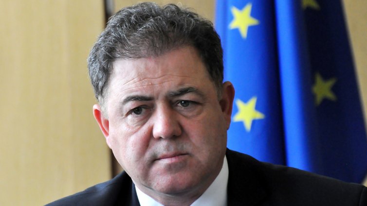 Държавата прехвърля три терена на Община Варна
