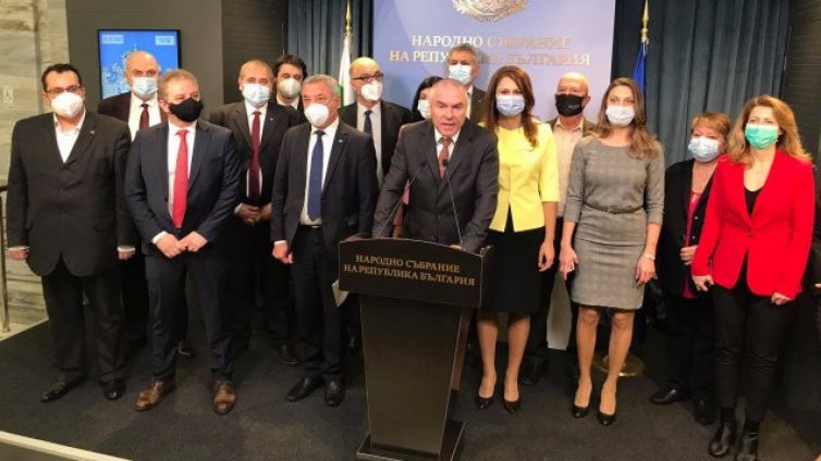 Марешки и Симеонов се прегърнаха за изборите