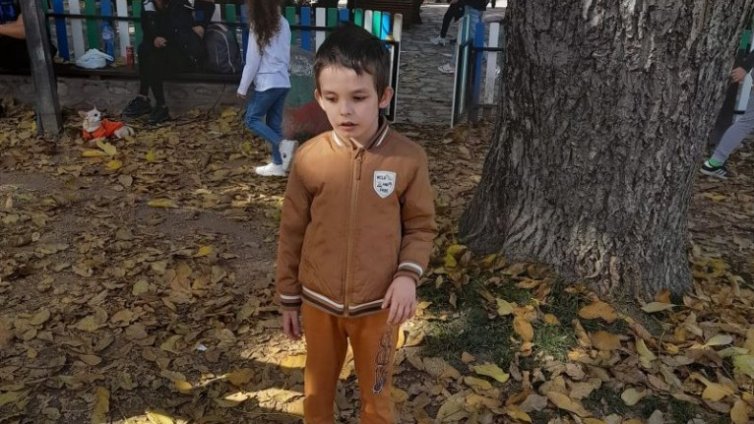 Сред нас са, но рядко ги забелязваме – невидимите деца за обществото!