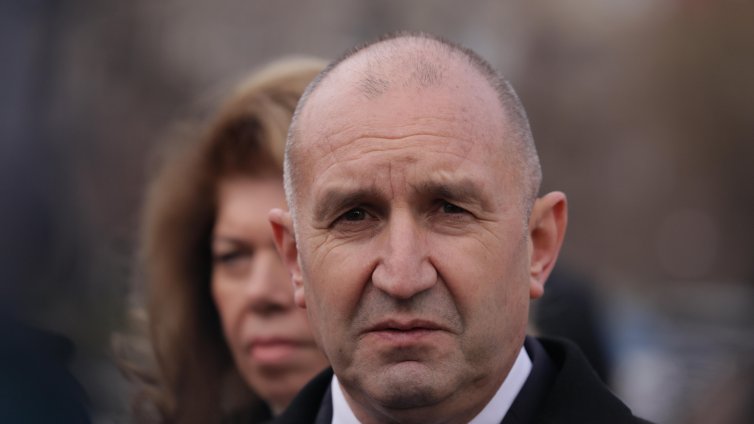 Радев: Къде изчезнаха старите партии, които оставиха страната без бюджет? 