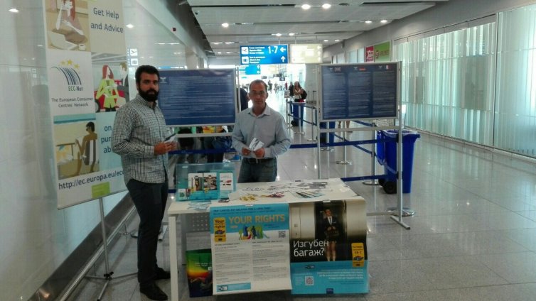 Откриха "Гише на пътника" на летище Варна