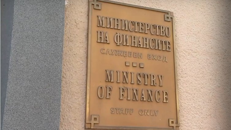 Минималната работна заплата ще се определя по нов механизъм, ще има долна и горна граница