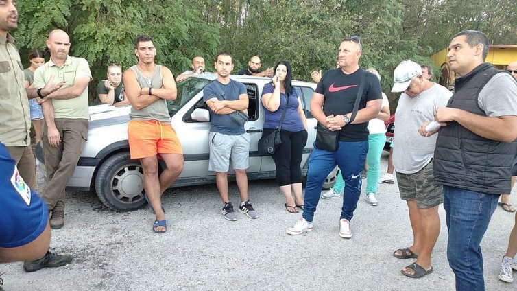 Аспаруховци с акция срещу „дървената мафия“