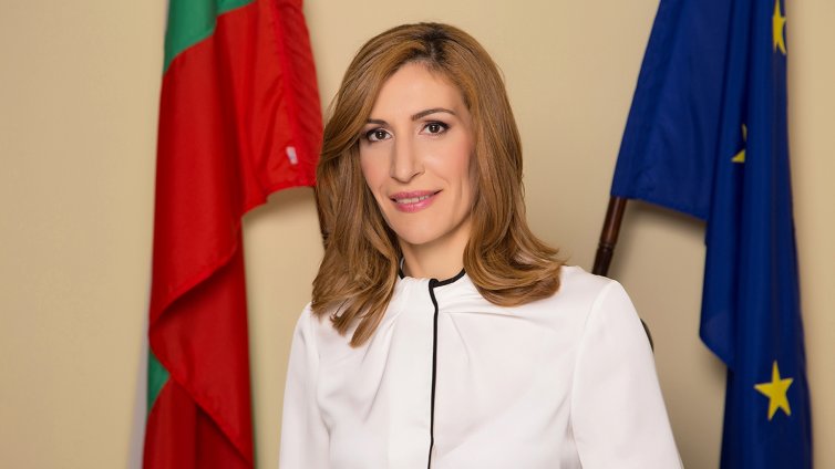 Ангелкова: В диалог ще постигнем консенсус за развитието на националните курорти