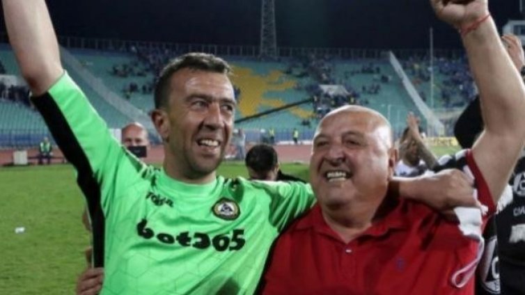 Гошо Петков продължава да чупи рекорди