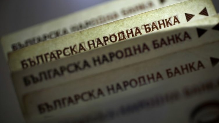 Отпуснатите за банковата система пари не се използват