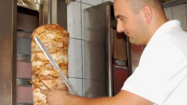 Внимавайте с дюнерите и сандвичите по морето