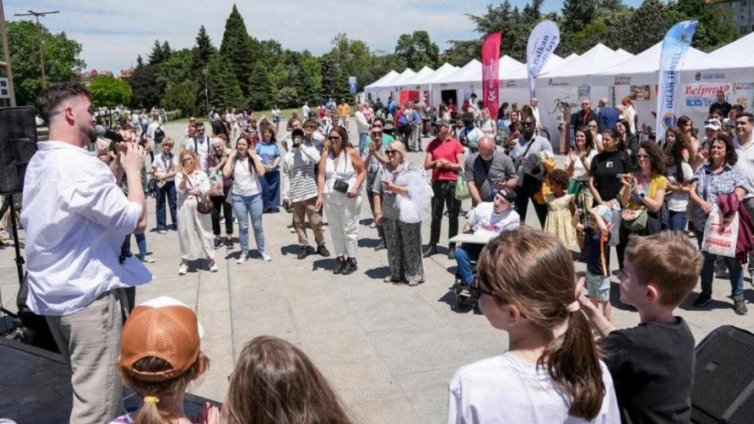 Travel Fest събира туристическия бизнес на открито във Варна този уикенд